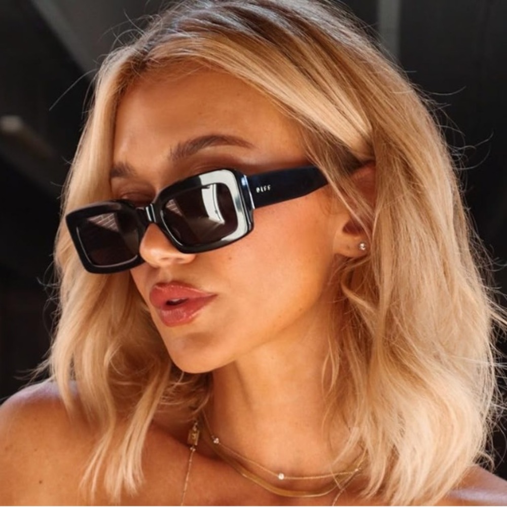 DIFF Eyewear Sterling Sunglasses